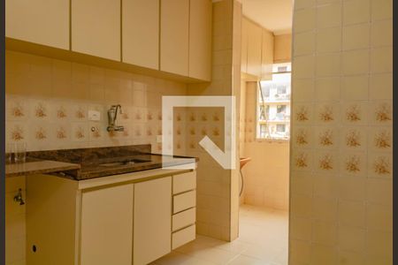 Apartamento para alugar com 67m², 2 quartos e 1 vaga Apartamento para alugar com 67m², 2 quartos e 1 vagaCozinha