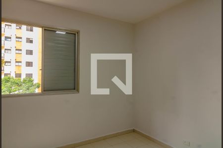 Apartamento para alugar com 67m², 2 quartos e 1 vaga Apartamento para alugar com 67m², 2 quartos e 1 vagaQuarto