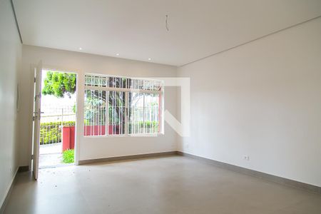 Casa de condomínio à venda com 200m², 4 quartos e 2 vagasSala