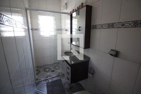 Casa à venda com 196m², 3 quartos e 2 vagasBanheiro Suite 1