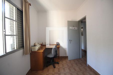 Casa à venda com 196m², 3 quartos e 2 vagasQuarto 1