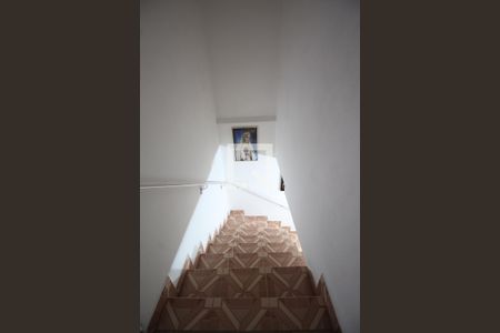 Casa à venda com 196m², 3 quartos e 2 vagasEscada