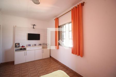 Casa à venda com 196m², 3 quartos e 2 vagasQuarto 2