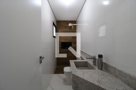 Casa à venda com 190m², 3 quartos e 4 vagasBanheiro da Suíte 3