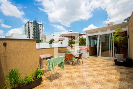 Apartamento para alugar com 116m², 2 quartos e 1 vaga Apartamento para alugar com 116m², 2 quartos e 1 vagaÁrea de serviço/Cobertura