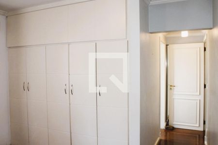 Suíte 1 de apartamento para alugar com 2 quartos, 165m² em Alto de Pinheiros, São Paulo