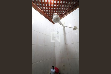 Casa à venda com 374m², 5 quartos e 2 vagasBanheiro Suíte