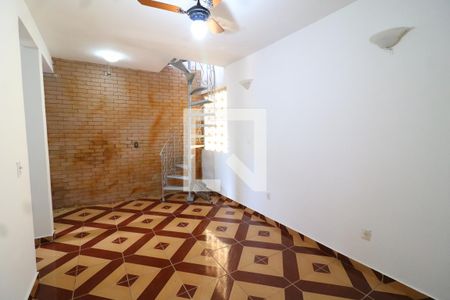 Casa à venda com 374m², 5 quartos e 2 vagasSala de estar