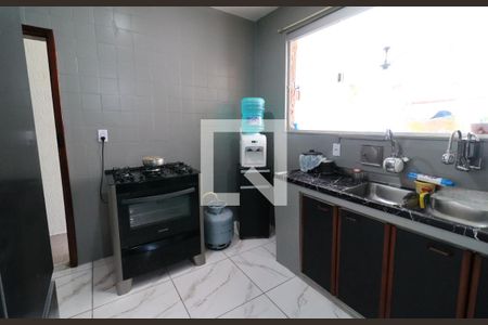 Casa à venda com 374m², 5 quartos e 2 vagasCozinha