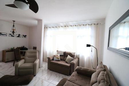 Sala de casa à venda com 5 quartos, 174m² em Portuguesa, Rio de Janeiro