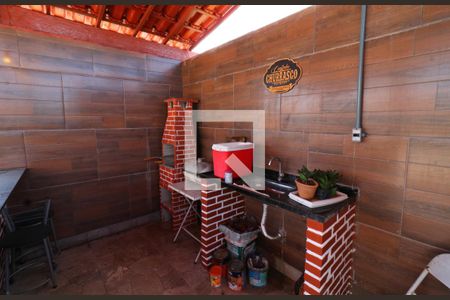 Casa à venda com 374m², 5 quartos e 2 vagasTerraço/Área Gourmet