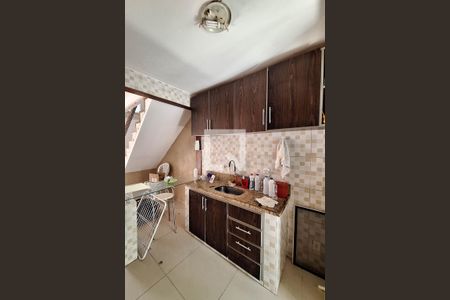 Casa para alugar com 72m², 2 quartos e 1 vagaCozinha