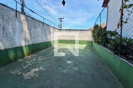 Casa para alugar com 72m², 2 quartos e 1 vagaQuadra