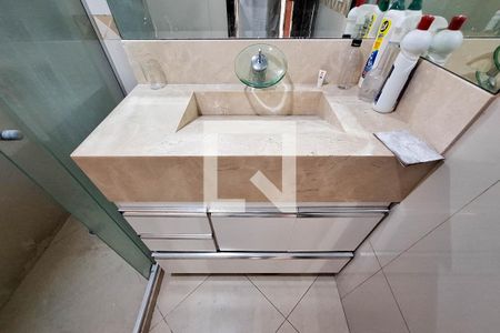 Casa para alugar com 72m², 2 quartos e 1 vagaBanheiro