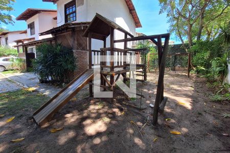 Casa para alugar com 72m², 2 quartos e 1 vagaÁrea comum - Playground