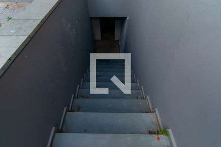 Casa à venda com 224m², 2 quartos e 3 vagasEscada