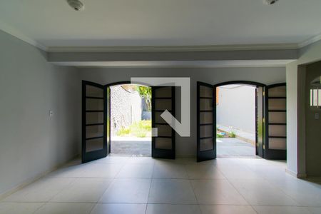 Casa à venda com 224m², 2 quartos e 3 vagasSala 