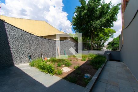 Casa à venda com 224m², 2 quartos e 3 vagasQuintal