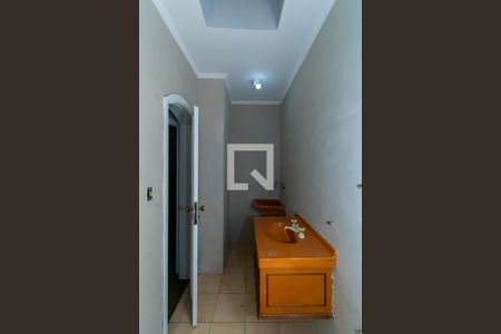 Casa à venda com 224m², 2 quartos e 3 vagasBanheiro da Suíte