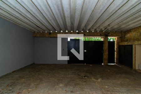 Casa à venda com 224m², 2 quartos e 3 vagasGaragem 