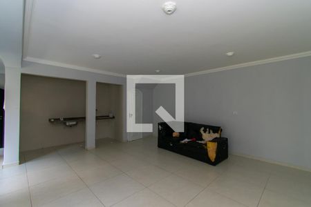 Casa à venda com 224m², 2 quartos e 3 vagasSala 