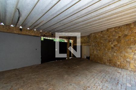 Casa à venda com 224m², 2 quartos e 3 vagasGaragem