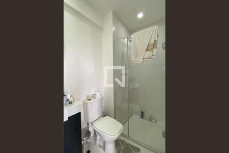 Banheiro Social de apartamento para alugar com 1 quarto, 55m² em Alphaville Empresarial, Barueri