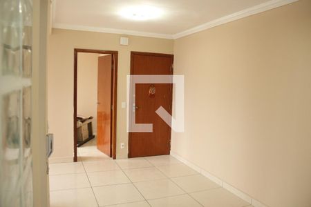 Sala de apartamento à venda com 3 quartos, 68m² em Monte Castelo, Contagem