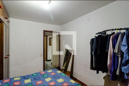 Casa à venda com 450m², 5 quartos e 3 vagasQuarto 3