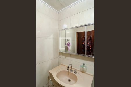 Casa à venda com 450m², 5 quartos e 3 vagasBanheiro Social