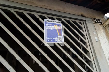 Casa à venda com 450m², 5 quartos e 3 vagasFachada