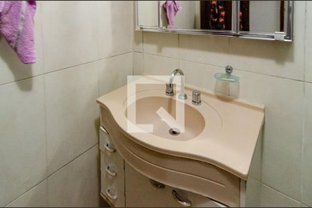 Casa à venda com 450m², 5 quartos e 3 vagasBanheiro Social