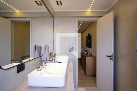 Apartamento à venda com 200m², 3 quartos e 3 vagasBanheiro Suíte 1