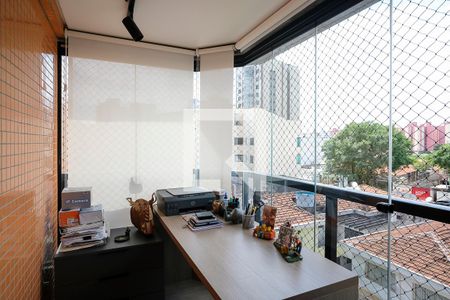 Apartamento à venda com 200m², 3 quartos e 3 vagasVaranda Suíte 1