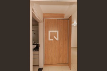 Corredor de apartamento para alugar com 2 quartos, 50m² em Roselândia, Novo Hamburgo