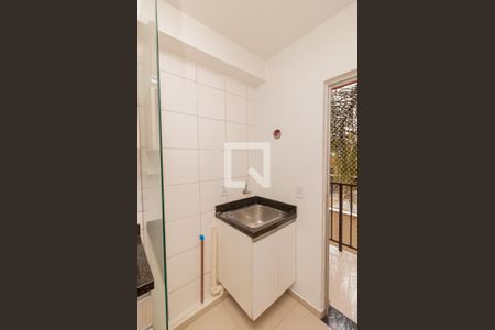 Apartamento para alugar com 50m², 2 quartos e 1 vaga Apartamento para alugar com 50m², 2 quartos e 1 vagaCozinha e Área de Serviço