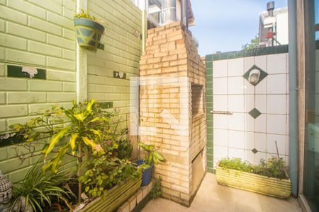 Casa de condomínio à venda com 98m², 2 quartos e 1 vagaPátio Fundos