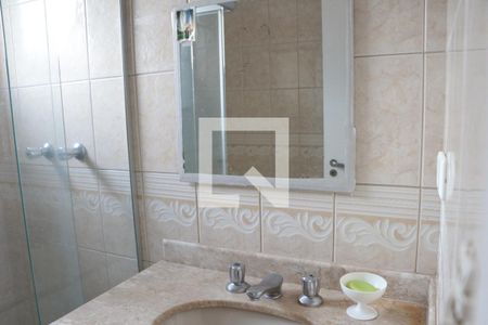 Apartamento para alugar com 85m², 3 quartos e 2 vagasBanheiro Social