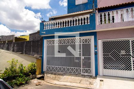 Casa à venda com 250m², 3 quartos e 2 vagasFachada