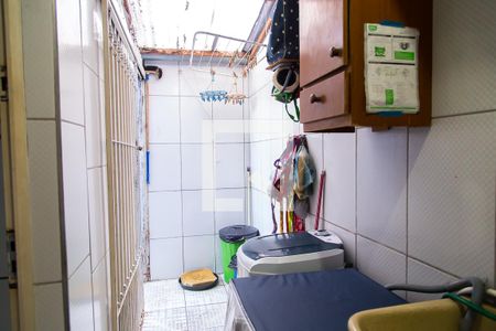 Casa à venda com 250m², 3 quartos e 2 vagasÁrea de Serviço