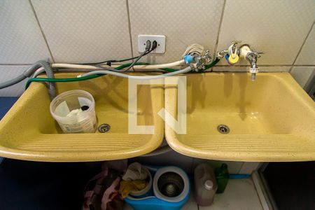 Casa à venda com 250m², 3 quartos e 2 vagasÁrea de Serviço - Tanques