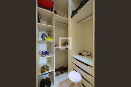 Apartamento à venda com 85m², 3 quartos e 3 vagasCloset da Suíte