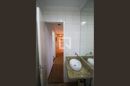 Apartamento para alugar com 50m², 2 quartos e 1 vaga Apartamento para alugar com 50m², 2 quartos e 1 vagaBanheiro