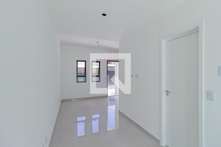 Casa de condomínio à venda com 57m², 2 quartos e 1 vagaSala