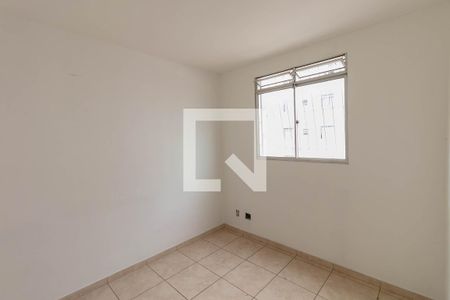 Quarto 1 de apartamento para alugar com 2 quartos, 45m² em Camargos, Belo Horizonte