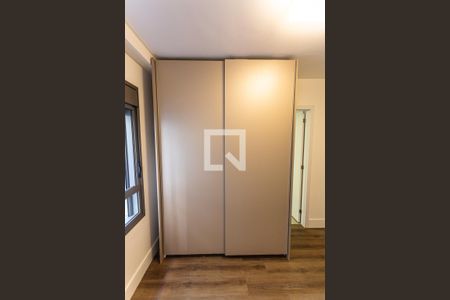 Apartamento para alugar com 70m², 2 quartos e 2 vagas Apartamento para alugar com 70m², 2 quartos e 2 vagasArmário da Suíte 2