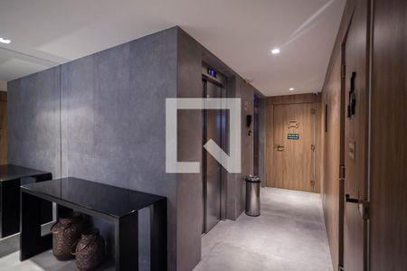 Apartamento para alugar com 70m², 2 quartos e 2 vagas Apartamento para alugar com 70m², 2 quartos e 2 vagasHall de Entrada