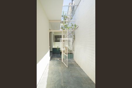 Casa para alugar com 239m², 3 quartos e 4 vagas Casa para alugar com 239m², 3 quartos e 4 vagasQuintal