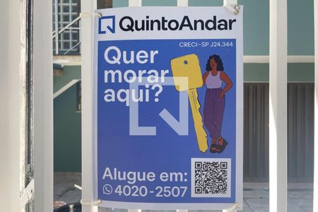 Casa para alugar com 239m², 3 quartos e 4 vagas Casa para alugar com 239m², 3 quartos e 4 vagasFachada
