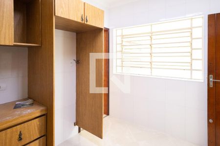 Casa para alugar com 239m², 3 quartos e 4 vagas Casa para alugar com 239m², 3 quartos e 4 vagasCozinha
